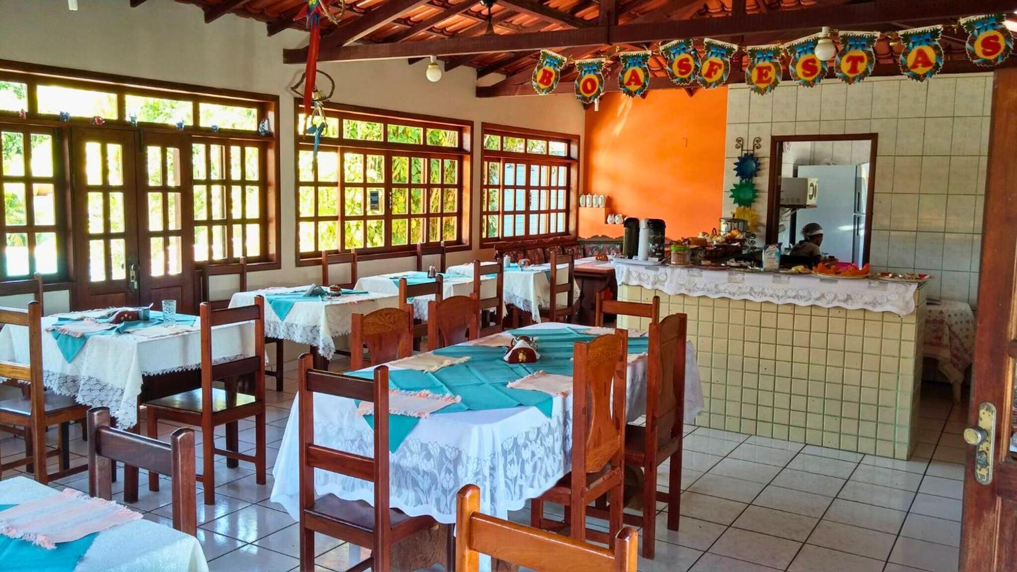 Pousada Verdes Mares Alcobaca Ngoại thất bức ảnh
